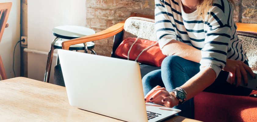 Customer Service Center
